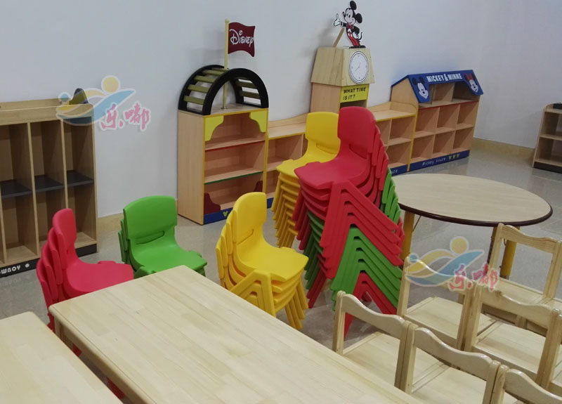 广州乐嘟幼儿园桌椅精选工程案例(图19)