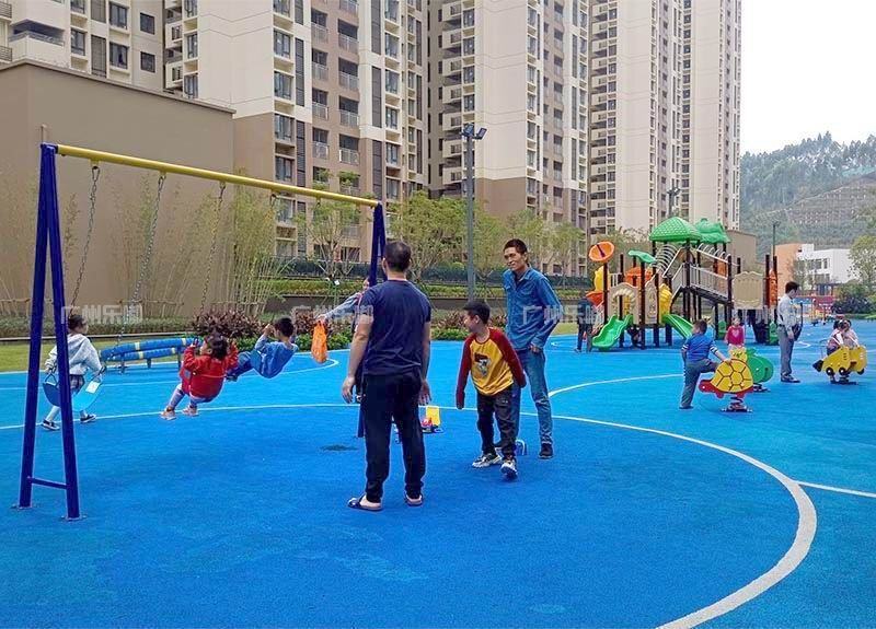 epdm塑胶安全地垫工程案例(图3)